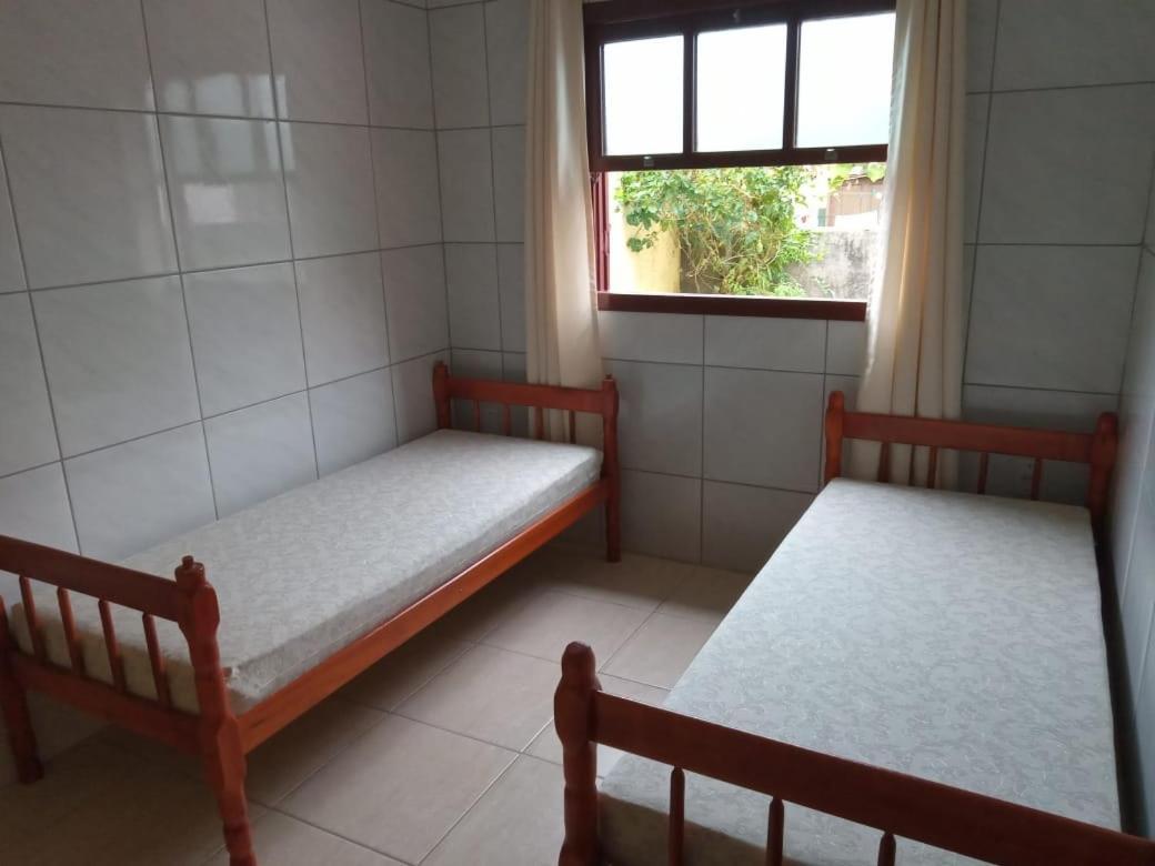 Residencia Siqueira Βίλα Garopaba Εξωτερικό φωτογραφία